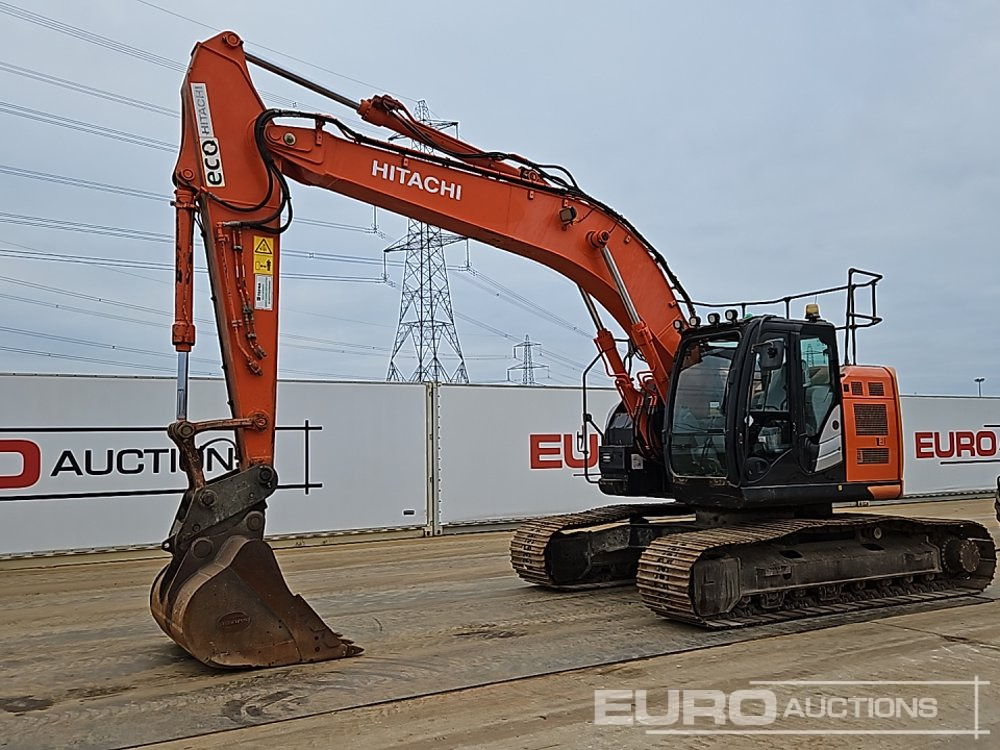 2018 Hitachi ZX225USLC-6 - Гусеничный экскаватор: фото 1 2018 Hitachi ZX225USLC-6 - Гусеничный экскаватор: фото 1
