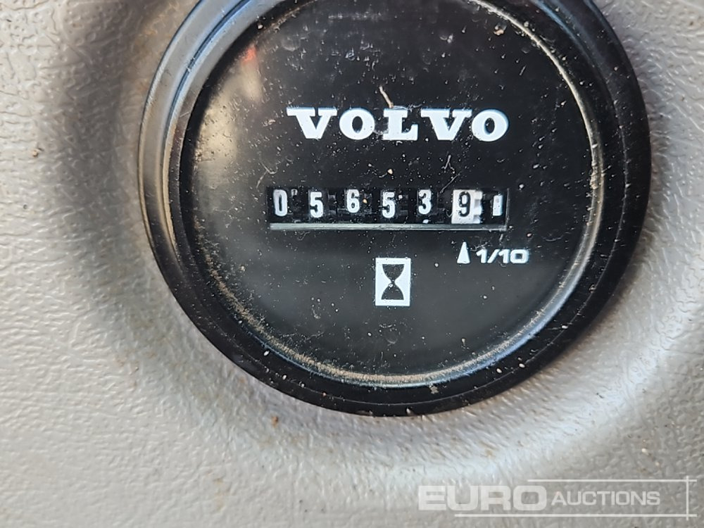 Мини-экскаватор 2018 Volvo ECR88D: фото 46