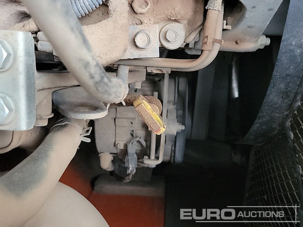 Гусеничный экскаватор 2019 Hitachi ZX135US-6: фото 31