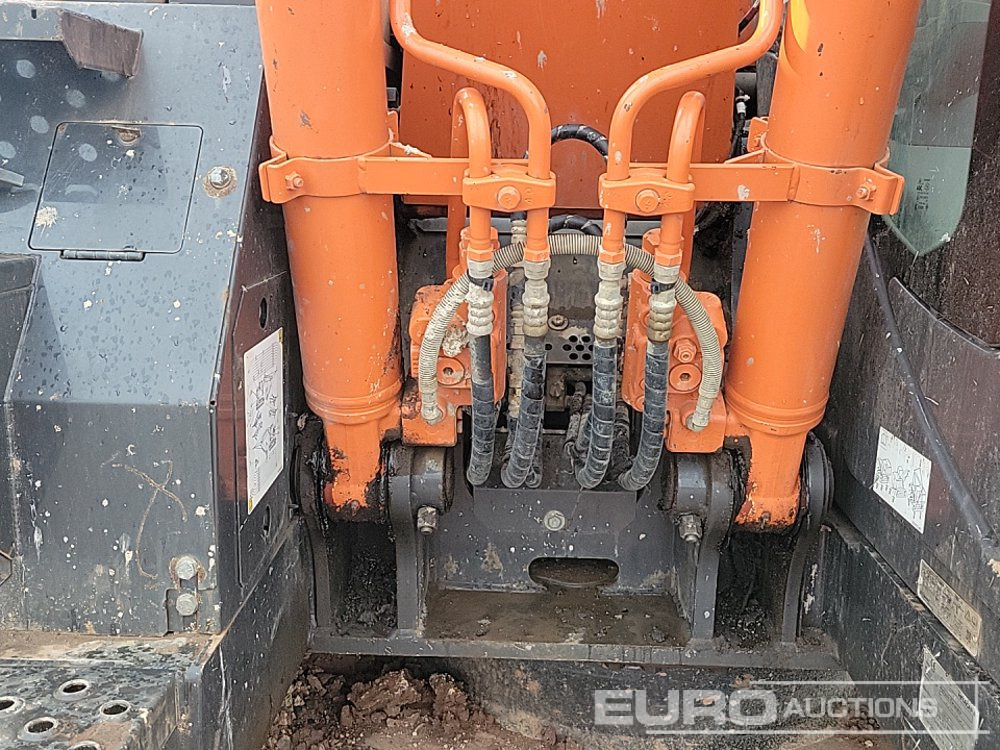 Гусеничный экскаватор 2019 Hitachi ZX135US-6: фото 17