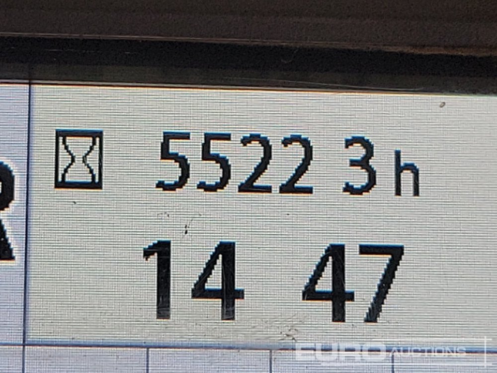 Гусеничный экскаватор 2019 Hitachi ZX135US-6: фото 48