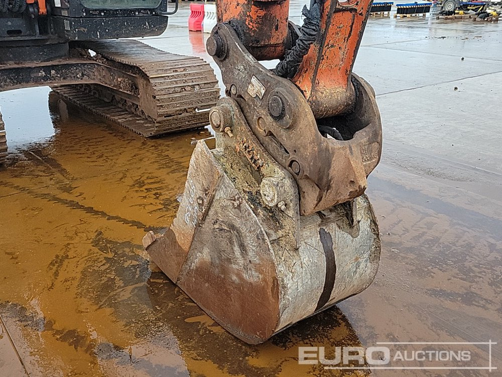 Гусеничный экскаватор 2019 Hitachi ZX135US-6: фото 22