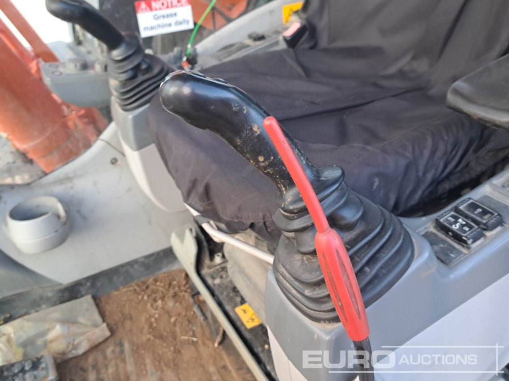 Гусеничный экскаватор 2020 Hitachi ZX210LC-6: фото 34 Гусеничный экскаватор 2020 Hitachi ZX210LC-6: фото 34