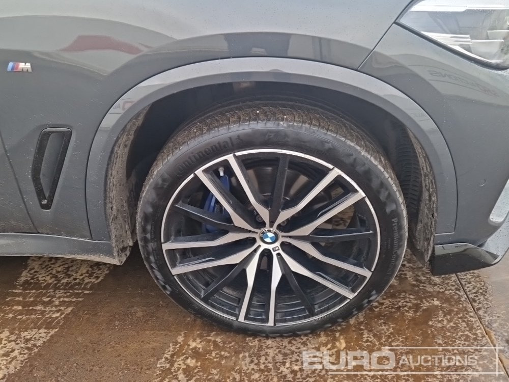 Внедорожник 2021 BMW X5 30D X-Drive: фото 12 Внедорожник 2021 BMW X5 30D X-Drive: фото 12