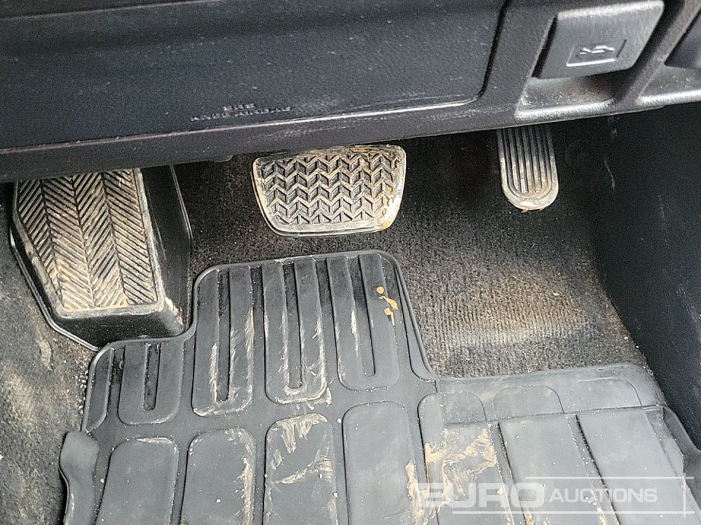 Внедорожник 2021 Toyota Land Cruiser: фото 31 Внедорожник 2021 Toyota Land Cruiser: фото 31