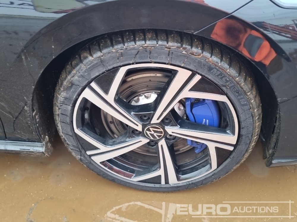 Легковой автомобиль 2021 Volkswagen Golf R: фото 11