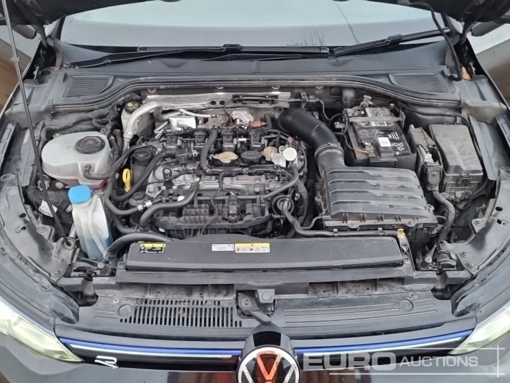 Легковой автомобиль 2021 Volkswagen Golf R: фото 13