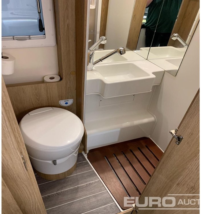 Кастенваген 2022 Ford Roller Team Zefiro 675: фото 9 Кастенваген 2022 Ford Roller Team Zefiro 675: фото 9