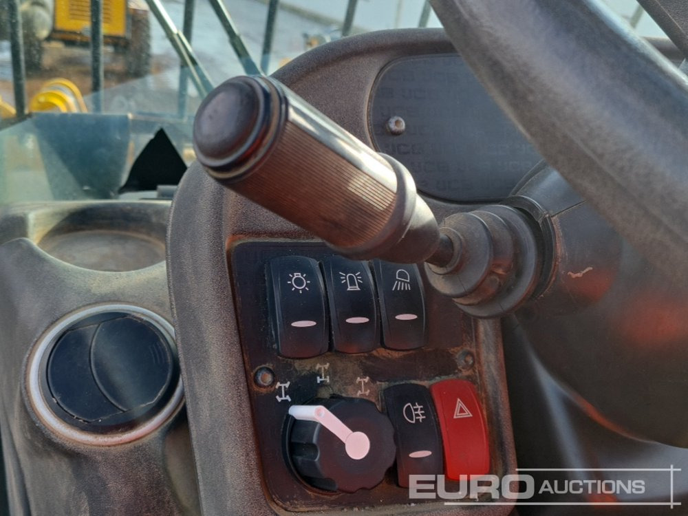 Телескопический погрузчик 2022 JCB 540-140 Hi Viz: фото 36 Телескопический погрузчик 2022 JCB 540-140 Hi Viz: фото 36