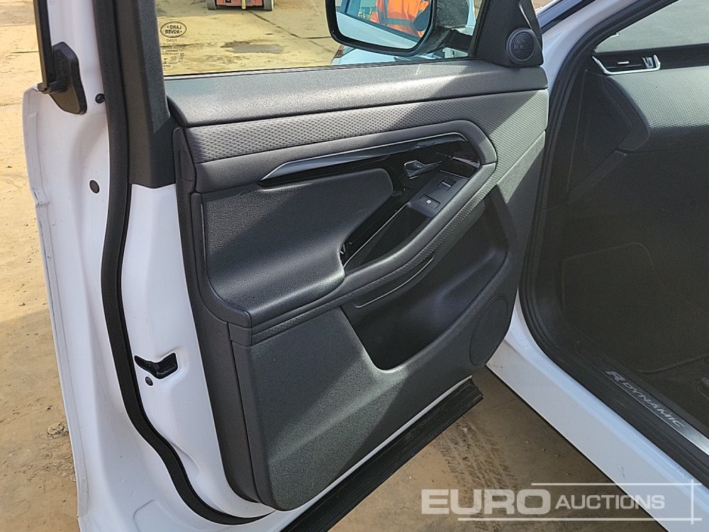 Внедорожник 2022 Range Rover Evoque: фото 27 Внедорожник 2022 Range Rover Evoque: фото 27