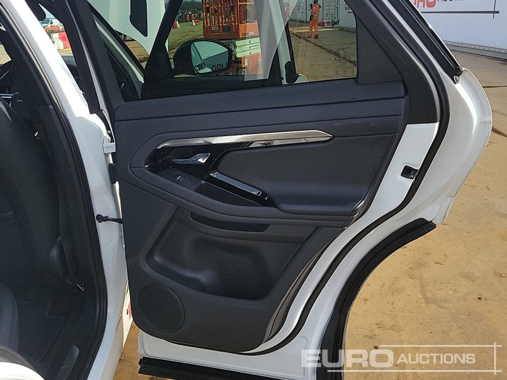 Внедорожник 2022 Range Rover Evoque: фото 25 Внедорожник 2022 Range Rover Evoque: фото 25