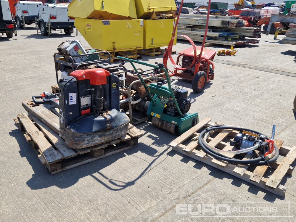 240Volt Fuel Pump & Nozzle, Qualcast Petrol Walk Behind Mower, Lister Petter Petrol Water Pump, Selection of Generators (Spares), Electric Pallet Truck (Spares) - Строительное оборудование: фото 3 240Volt Fuel Pump & Nozzle, Qualcast Petrol Walk Behind Mower, Lister Petter Petrol Water Pump, Selection of Generators (Spares), Electric Pallet Truck (Spares) - Строительное оборудование: фото 3
