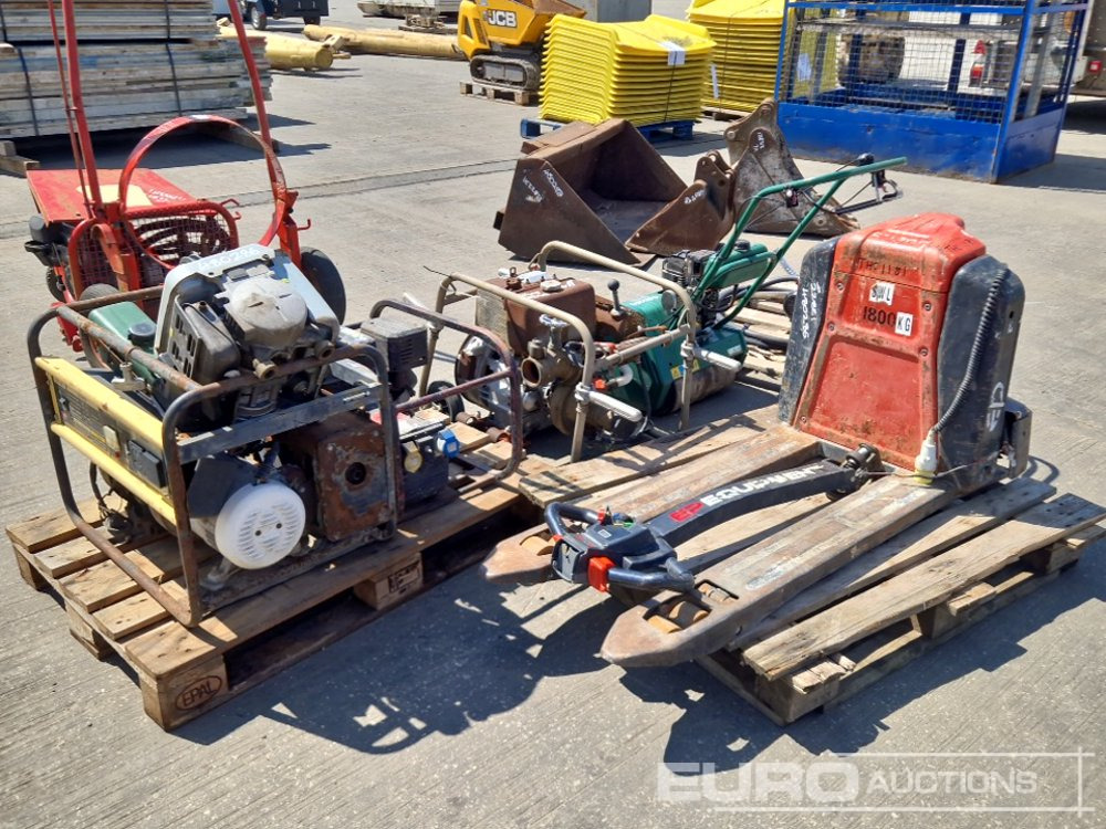 240Volt Fuel Pump & Nozzle, Qualcast Petrol Walk Behind Mower, Lister Petter Petrol Water Pump, Selection of Generators (Spares), Electric Pallet Truck (Spares) - Строительное оборудование: фото 1 240Volt Fuel Pump & Nozzle, Qualcast Petrol Walk Behind Mower, Lister Petter Petrol Water Pump, Selection of Generators (Spares), Electric Pallet Truck (Spares) - Строительное оборудование: фото 1