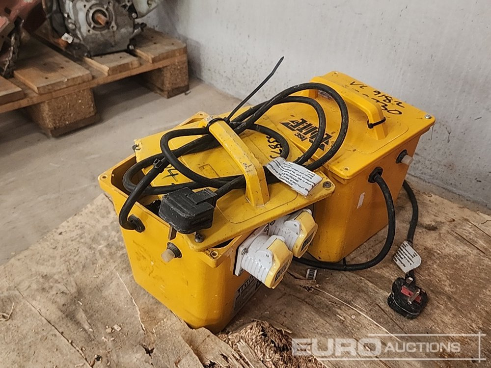 3.3Kva Site Transformer (2 of) - Строительное оборудование: фото 1 3.3Kva Site Transformer (2 of) - Строительное оборудование: фото 1