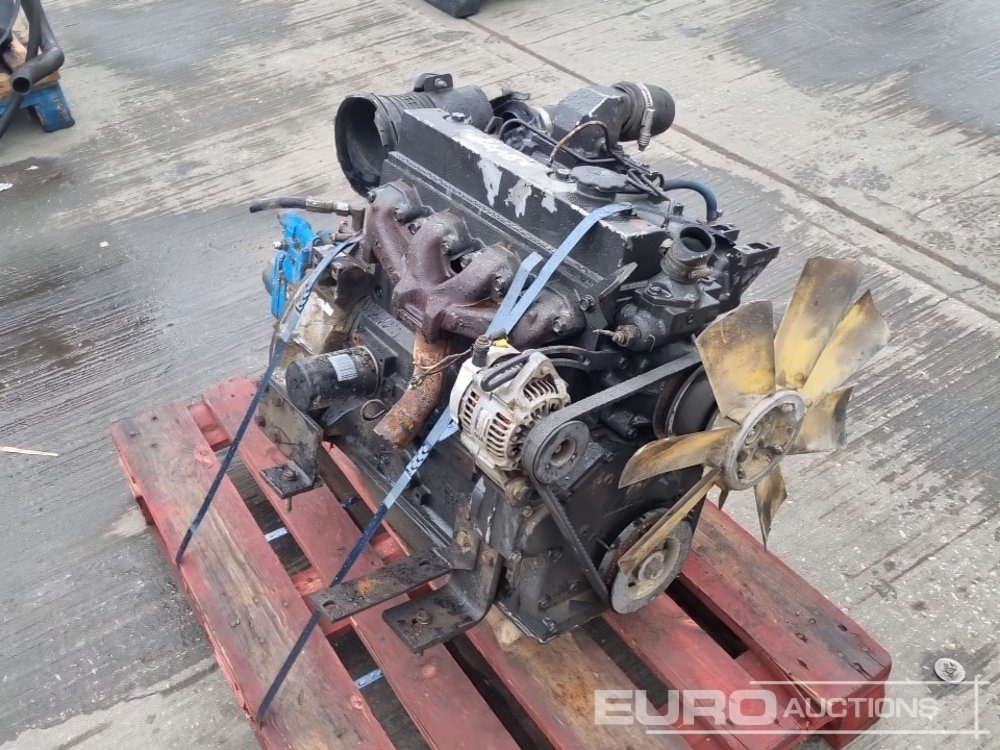 4 Cylinder Engine - Двигатель: фото 1 4 Cylinder Engine - Двигатель: фото 1