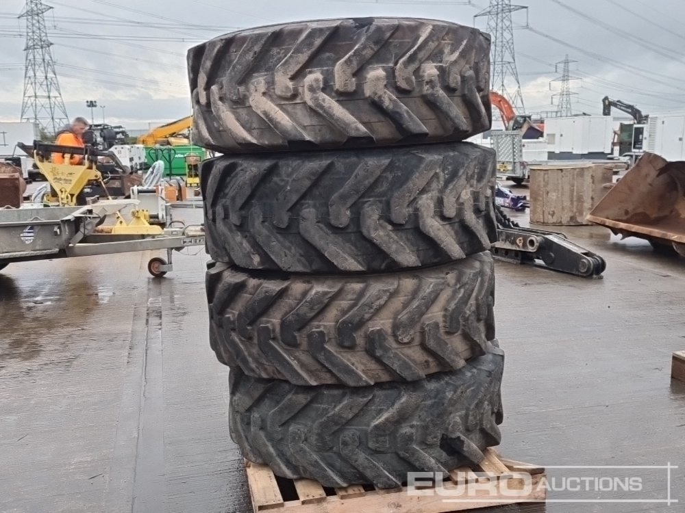 400/80-24 Tyre (4 of) - Шина: фото 2 400/80-24 Tyre (4 of) - Шина: фото 2