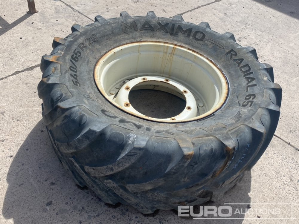 540/65R28 Tyre & Rim - Шина: фото 4 540/65R28 Tyre & Rim - Шина: фото 4