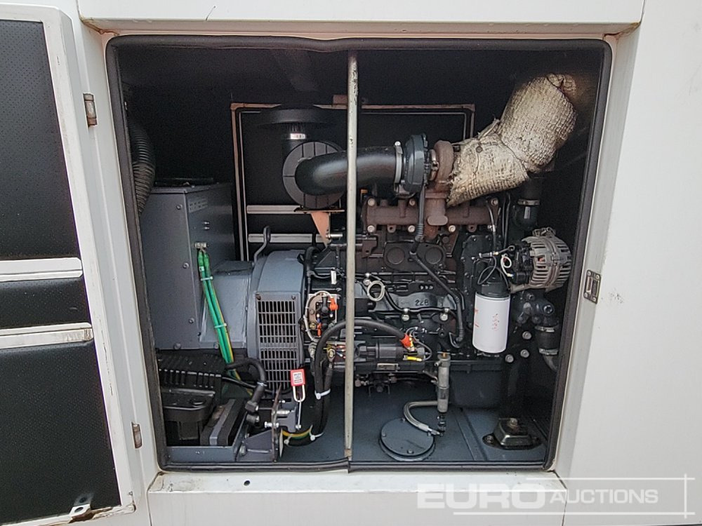 Электрогенератор Aggreko Generator, FPT Engine: фото 13
