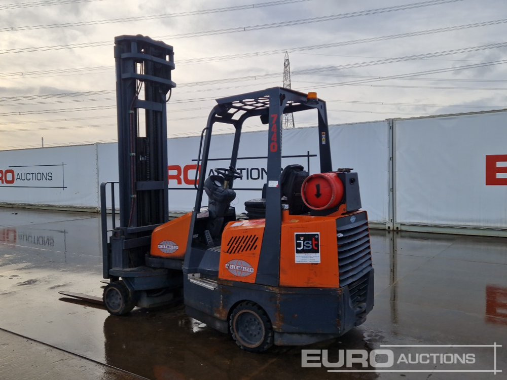 Aisle-Master 20S - Вилочный погрузчик: фото 3 Aisle-Master 20S - Вилочный погрузчик: фото 3