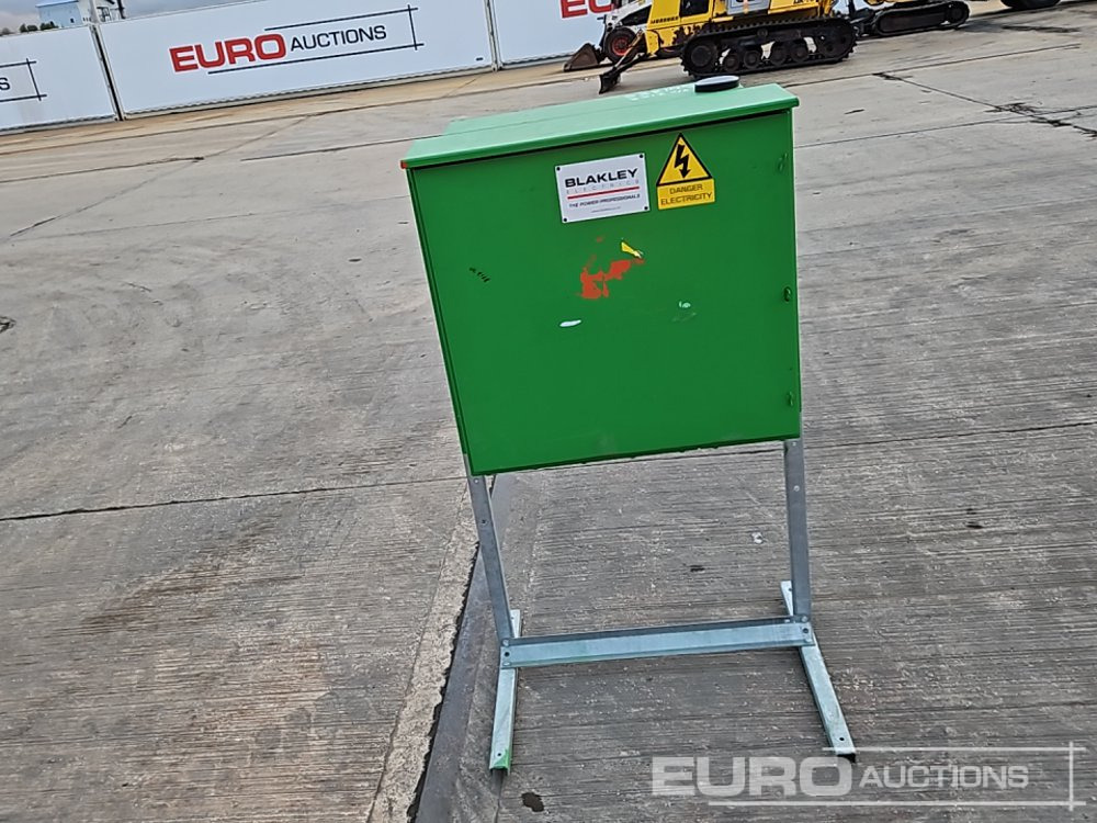 Blakley 400 Volt Distribution Board - Строительное оборудование: фото 4 Blakley 400 Volt Distribution Board - Строительное оборудование: фото 4