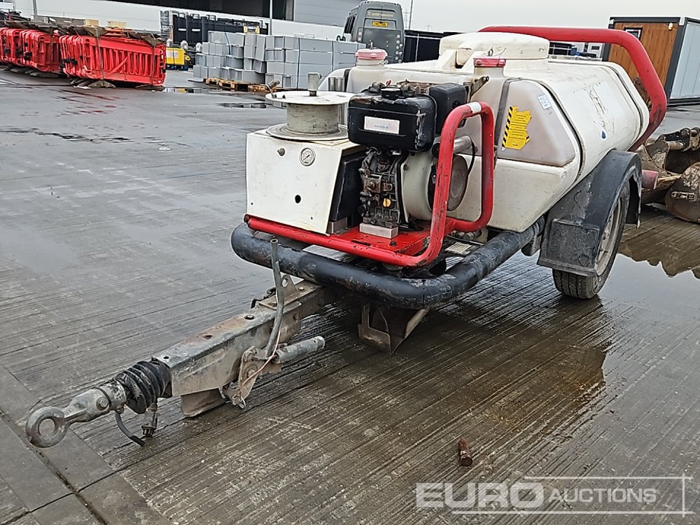 Brendon Powerwashers Single Axle Plastic Water Bowser, Yanmar Pressure Washer - Мойка высокого давления: фото 1 Brendon Powerwashers Single Axle Plastic Water Bowser, Yanmar Pressure Washer - Мойка высокого давления: фото 1