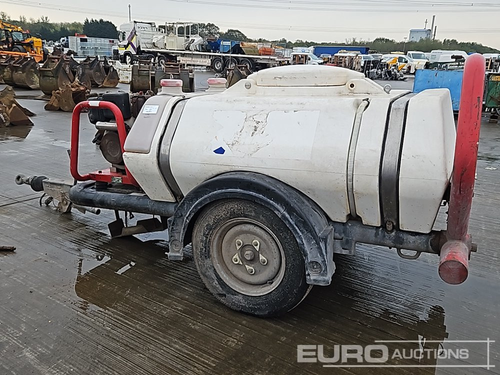Brendon Powerwashers Single Axle Plastic Water Bowser, Yanmar Pressure Washer - Мойка высокого давления: фото 2 Brendon Powerwashers Single Axle Plastic Water Bowser, Yanmar Pressure Washer - Мойка высокого давления: фото 2