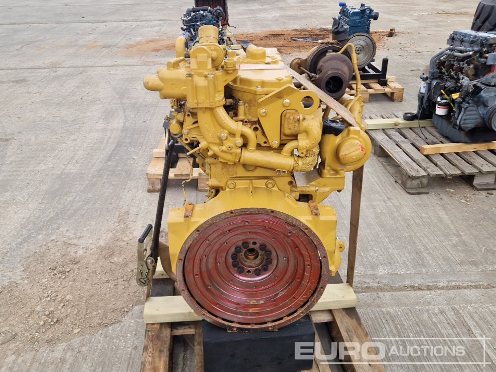 CAT 4 Cylinder Engine - Двигатель: фото 4 CAT 4 Cylinder Engine - Двигатель: фото 4
