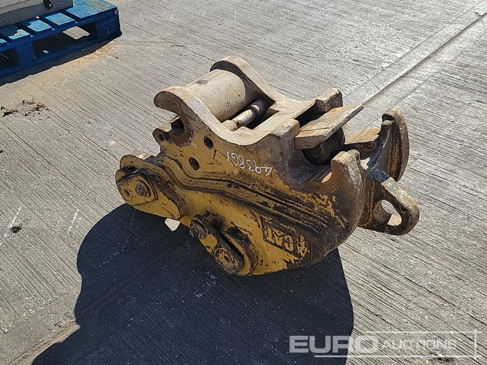 CAT Hydraulic Double Lock QH 80mm Pin to suit 20 Ton Excavator - Сцепное устройство: фото 3 CAT Hydraulic Double Lock QH 80mm Pin to suit 20 Ton Excavator - Сцепное устройство: фото 3