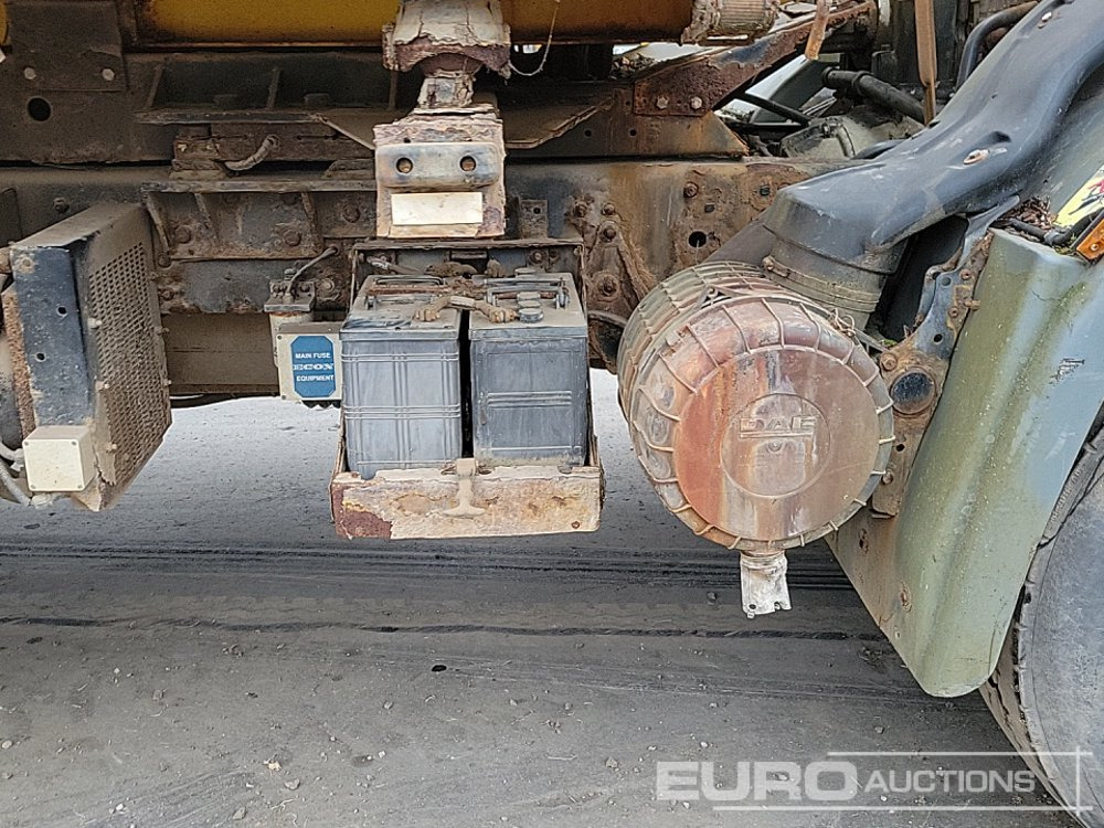 Самосвал DAF 55.250: фото 18