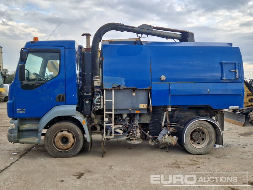 DAF LF55.160 - Подметально-уборочная машина: фото 2 DAF LF55.160 - Подметально-уборочная машина: фото 2
