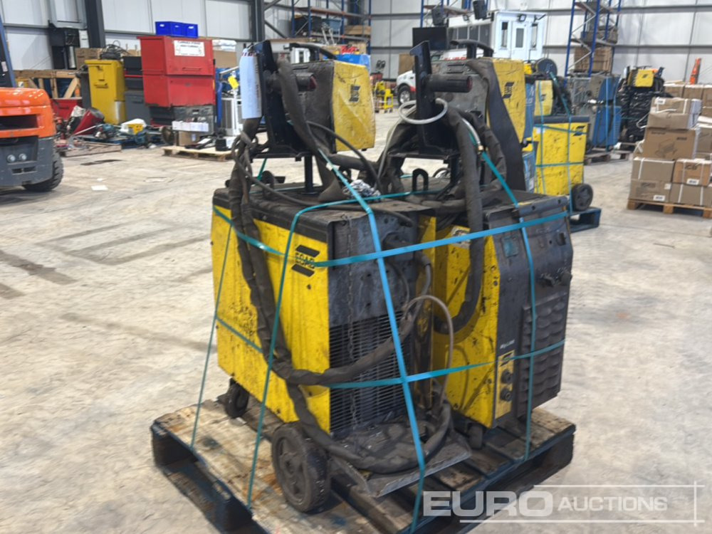 ESAB Mig Welder (2 of) - Оборудование для гаражей/ Мастерских: фото 3 ESAB Mig Welder (2 of) - Оборудование для гаражей/ Мастерских: фото 3
