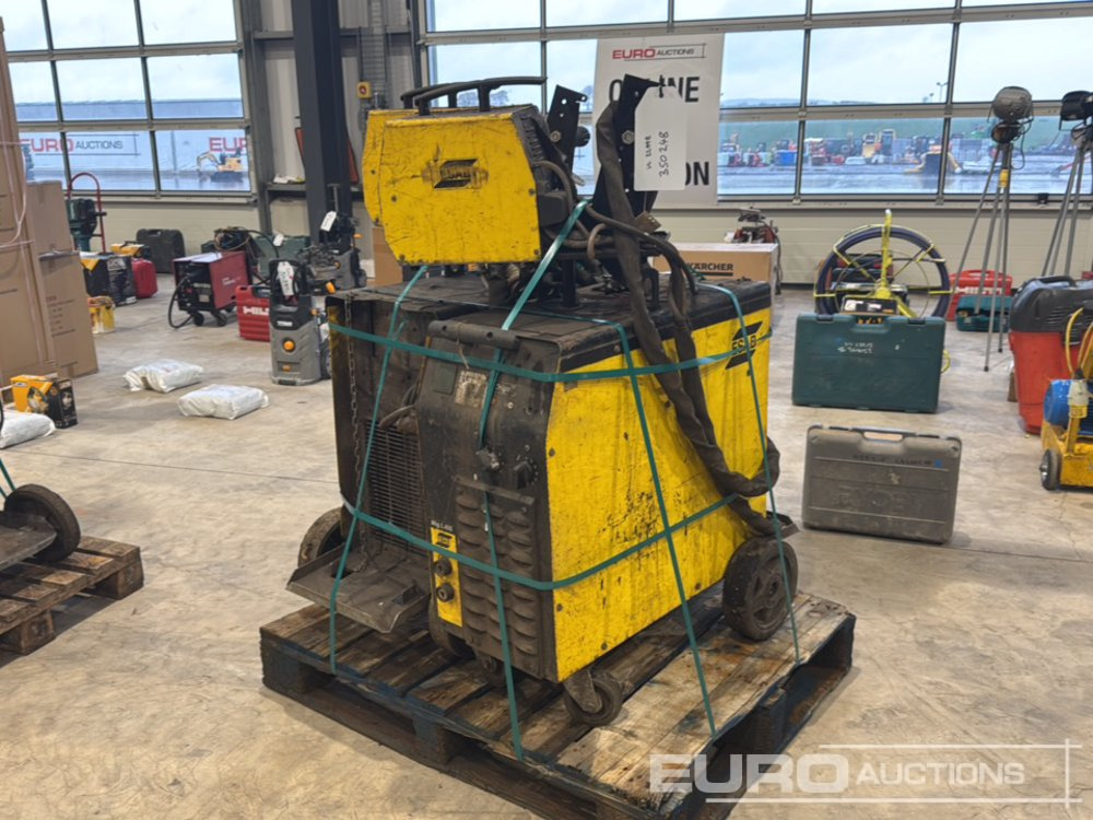 ESAB Mig Welder (2 of) - Оборудование для гаражей/ Мастерских: фото 1 ESAB Mig Welder (2 of) - Оборудование для гаражей/ Мастерских: фото 1