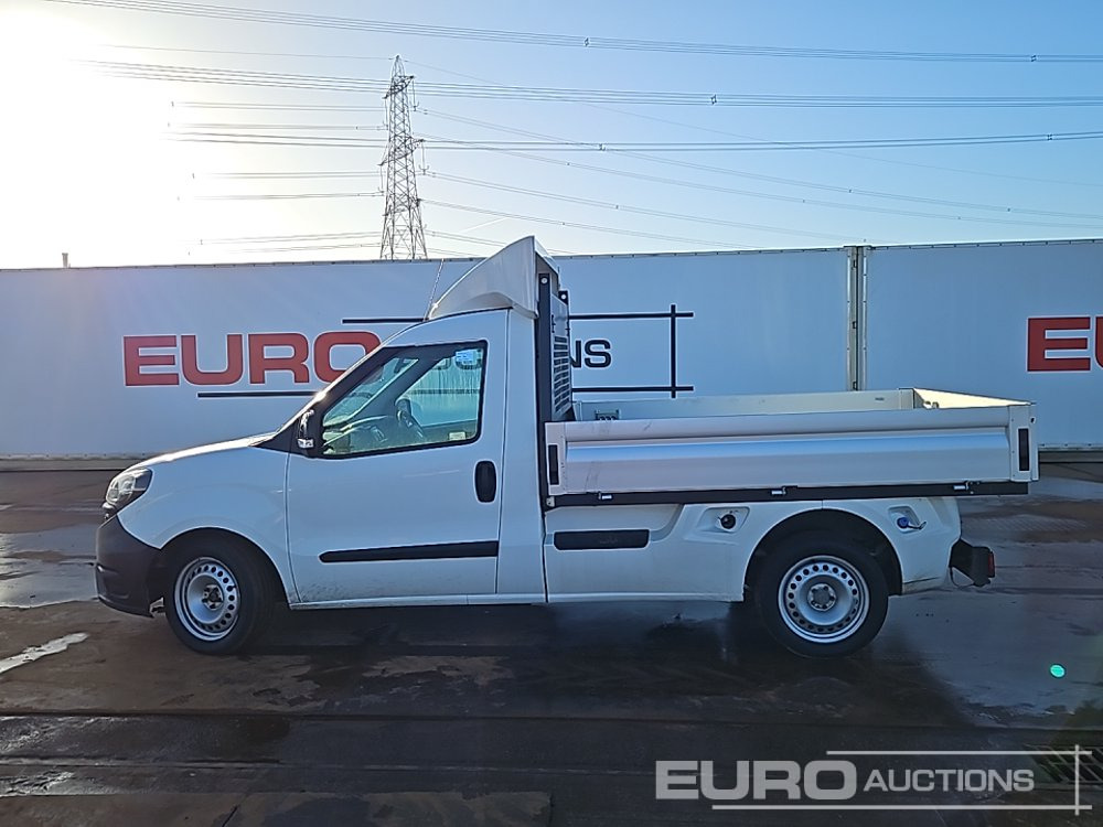 Fiat Doblo - Малотоннажный бортовой грузовик: фото 2 Fiat Doblo - Малотоннажный бортовой грузовик: фото 2