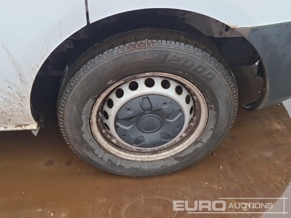 Фургон 2017 Ford Transit Custom 290: фото 12