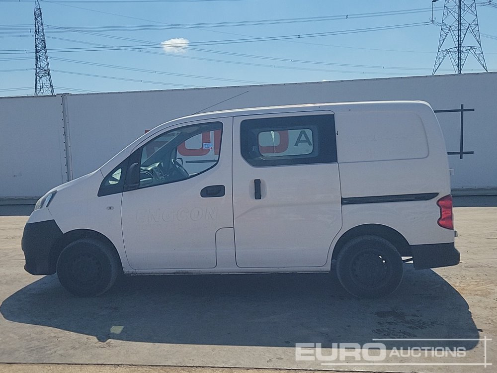 Nissan NV200 - Фургон: фото 2 Nissan NV200 - Фургон: фото 2