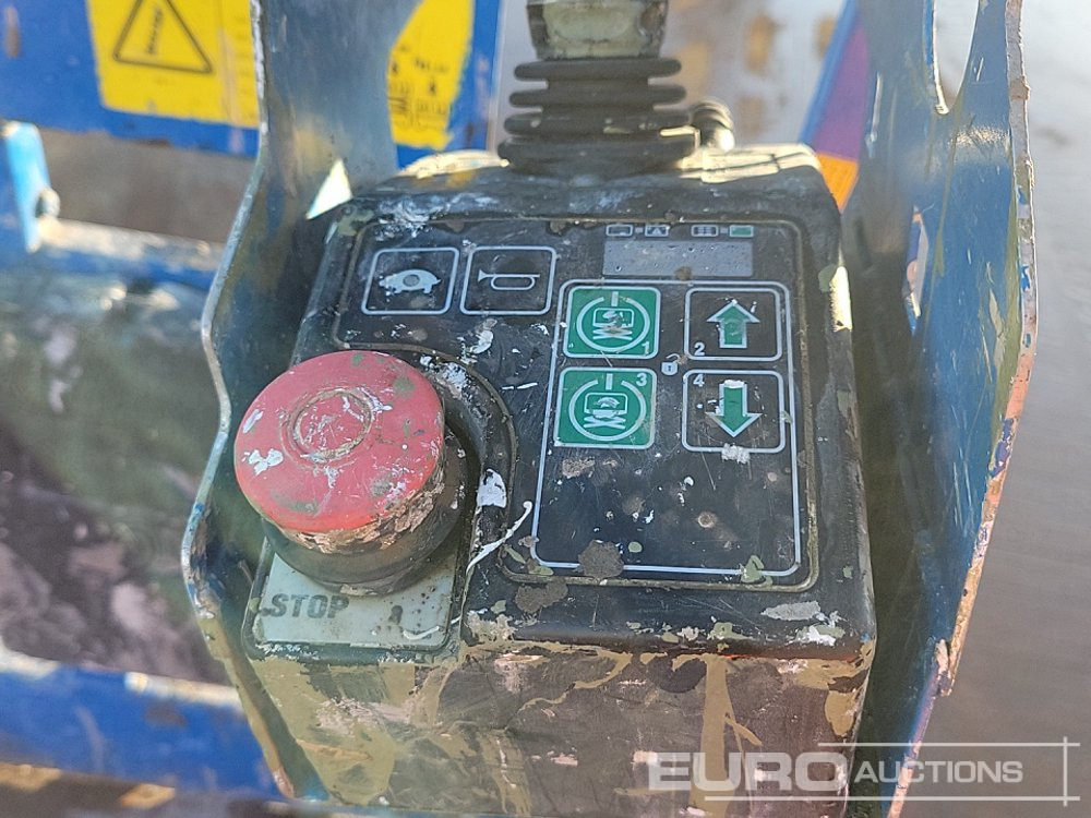 Ножничный подъемник Genie GS2632: фото 26