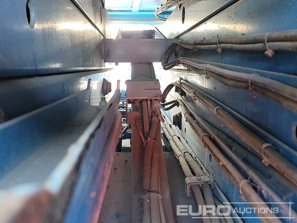 Ножничный подъемник Genie GS2632: фото 21