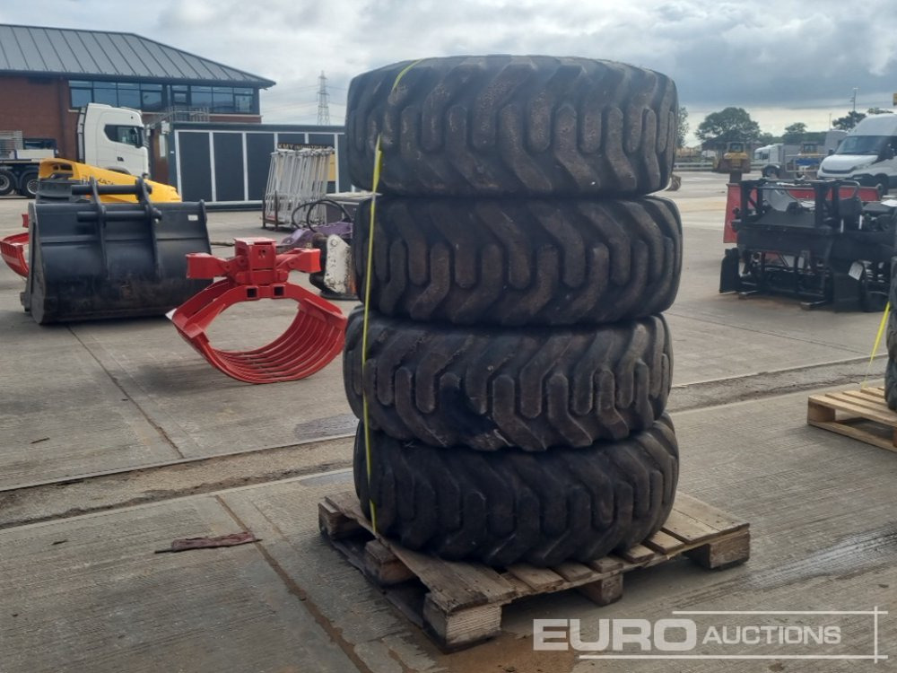Goodyear 15.5/25 Tyre (4 of) - Шина: фото 3 Goodyear 15.5/25 Tyre (4 of) - Шина: фото 3