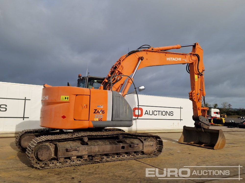 Hitachi ZX225USLC-3 - Гусеничный экскаватор: фото 5 Hitachi ZX225USLC-3 - Гусеничный экскаватор: фото 5