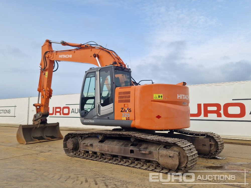 Hitachi ZX225USLC-3 - Гусеничный экскаватор: фото 3 Hitachi ZX225USLC-3 - Гусеничный экскаватор: фото 3