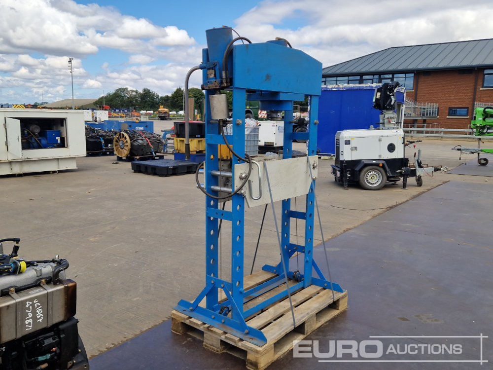 Hydraulic 75 Ton Workshop Press - Строительное оборудование: фото 3 Hydraulic 75 Ton Workshop Press - Строительное оборудование: фото 3