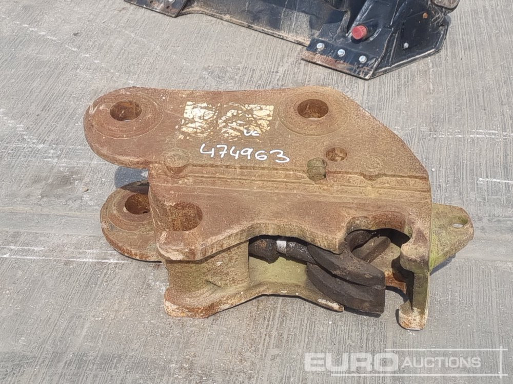 Сцепное устройство Hydraulic Double Lock QH 65mm Pin to suit 13 Ton Excavator: фото 8