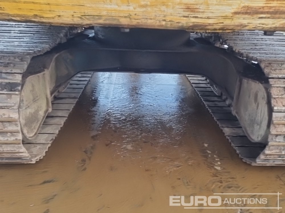 Гусеничный экскаватор JCB JS160LC: фото 11