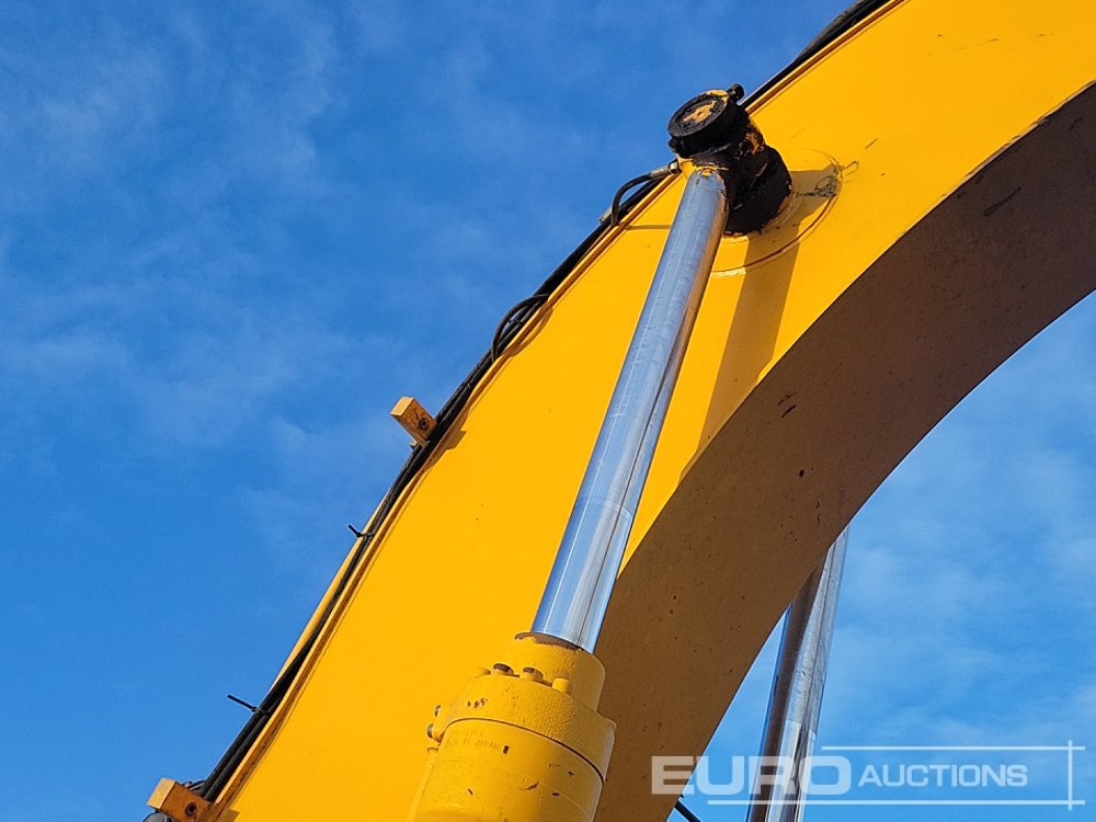 Гусеничный экскаватор JCB JS160LC: фото 21