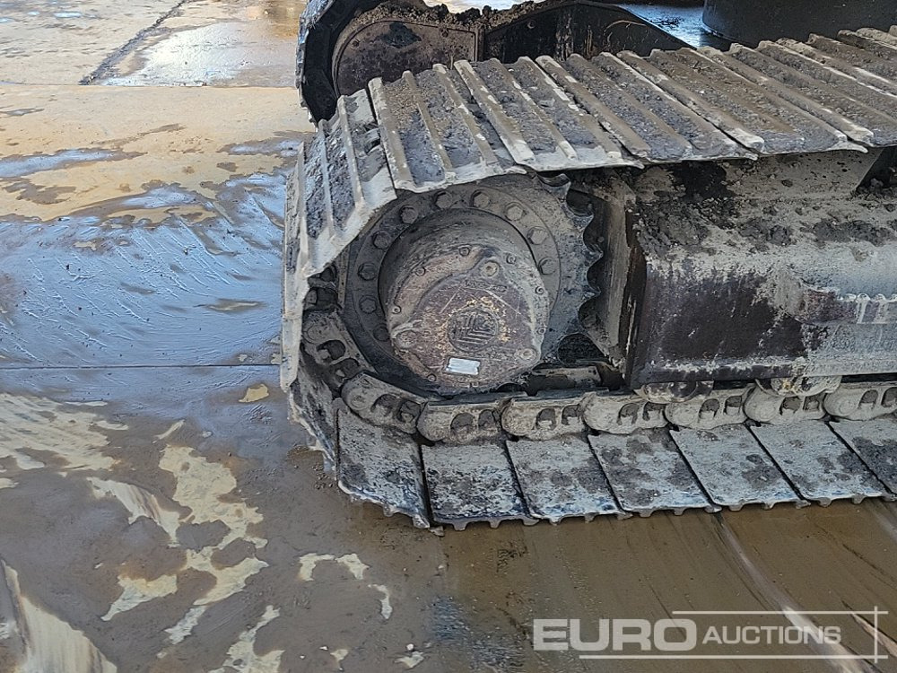 Гусеничный экскаватор JCB JS160LC: фото 14