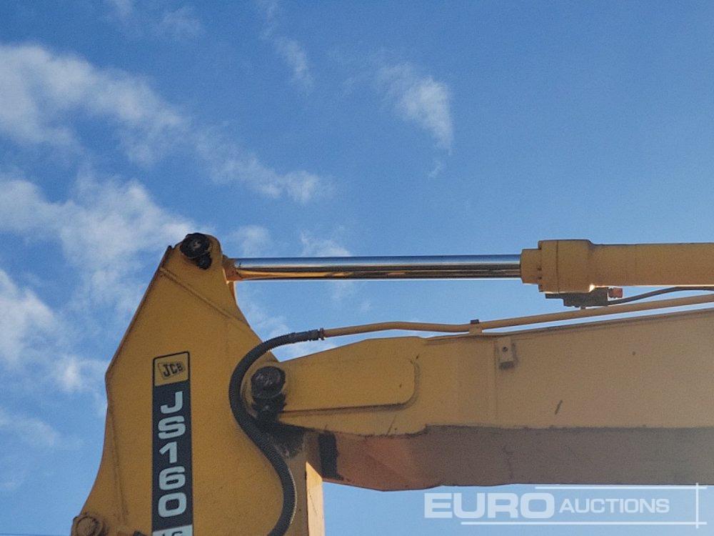 Гусеничный экскаватор JCB JS160LC: фото 31