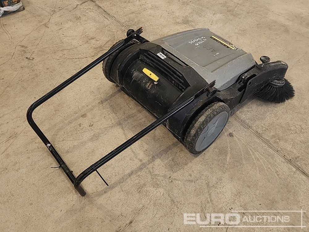 Karcher Professional Pedestrian Sweeper - Строительное оборудование: фото 3 Karcher Professional Pedestrian Sweeper - Строительное оборудование: фото 3