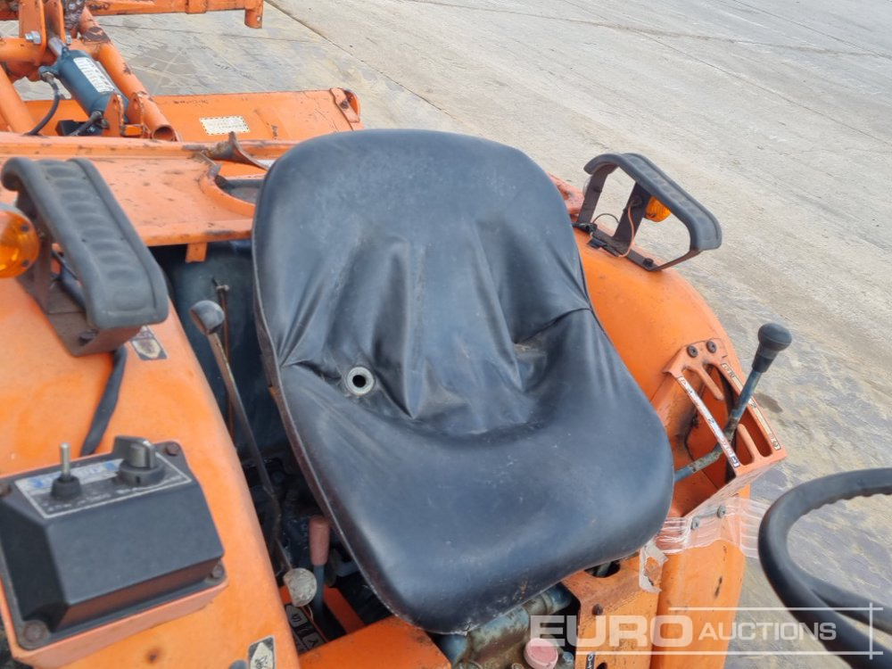 Минитрактор Kubota B1702: фото 21