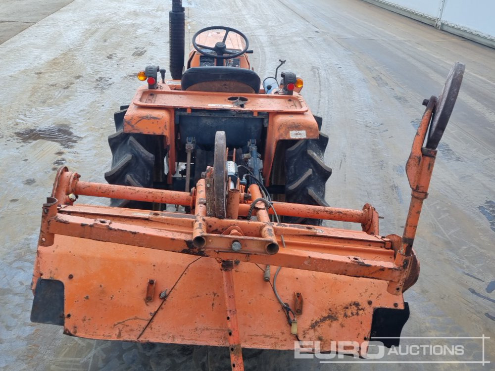 Минитрактор Kubota B1702: фото 13