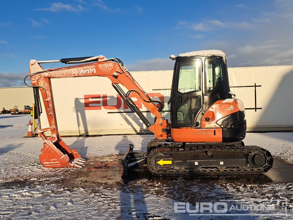 Kubota U55-4 - Мини-экскаватор: фото 2 Kubota U55-4 - Мини-экскаватор: фото 2